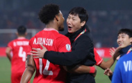 Việt Nam đấu Singapore: Chờ tài thao lược của HLV Kim Sang-sik; Xuân Son cần người chia lửa