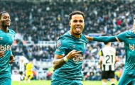 4 điều đọng lại ở Ngoại hạng Anh cuối tuần qua: Đỉnh cao Justin Kluivert; Newcastle thua sốc