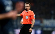 Roma đánh rơi chiến thắng, Ranieri nổi cơn thịnh nộ với trọng tài