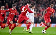 Tiền vệ Liverpool quá hay, được so sánh với Xabi Alonso