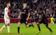 Thất vọng tột cùng, Ajax thua ngược cay đắng trước Frankfurt