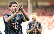 Vì sao CĐV Heidenheim chỉ vỗ tay cho Thomas Muller của Bayern?