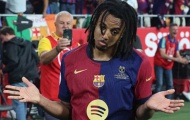Kounde chủ động sửa sai để không mất suất đá chính ở Barcelona