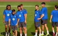 5 ngôi sao Barcelona bất chấp ngày nghỉ để tham gia buổi tập sau thất bại trước Inter