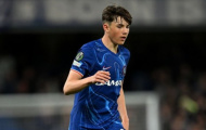 Thần đồng 16 tuổi lập kỷ lục trong màu áo Chelsea