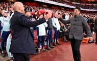 Arne Slot có quan điểm khác về Arteta, khen ngợi Arsenal đặc biệt