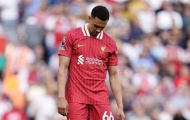 Phản ứng của Arne Slot sau khi Alexander-Arnold bị NHM Liverpool la ó