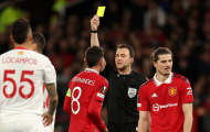 MU sẽ không vui với trọng tài bắt chung kết Europa League