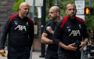 Heitinga rời Liverpool, trở lại Ajax với vai trò HLV trưởng