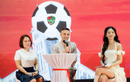 Dimitar Berbatov và cuộc hội ngộ đậm chất cảm xúc với người hâm mộ Việt Nam tại Đà Nẵng