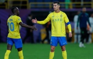 Ronaldo phản ứng gắt với trọng tài vì thẻ đỏ của Mane