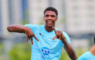 Ngoại binh 2m06 Hudlin khó chen chân vào đội hình Nam Định