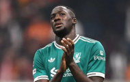 Konate không ngạc nhiên khi Liverpool thua Galatasaray