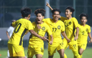 U17 Malaysia thắng nhọc Hồng Kông, bị CĐV chê nhạt nhòa