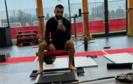 Salah đăng ảnh tập luyện trong phòng gym, vắng mặt trước Inter Milan