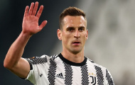 Juventus: Arkadiusz Milik trở lại tập luyện sau 550 ngày vắng bóng