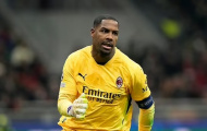 Milan tăng lương gấp đôi trói chân Maignan