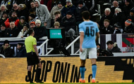 Shearer chê VAR rác rưởi sau trận Newcastle thua Man City