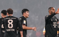 Sao mai 17 tuổi lập công giúp Bayern ngược dòng Cologne