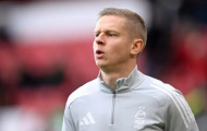 Sean Dyche làm rõ tương lai của Zinchenko tại Nottingham