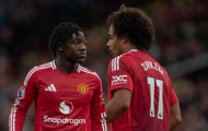 Man Utd đóng băng thương vụ Zirkzee và Mainoo