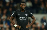 Vì sao Guehi bị cấm đá trận Man City gặp Newcastle?