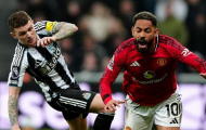 Chơi hơn người, Man Utd vẫn thua đau Newcastle phút bù giờ