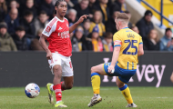 Arsenal hạ Mansfield, lập kỷ lục chưa từng có tại Anh