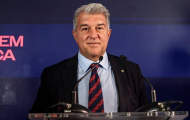 Laporta dẫn đầu cuộc bầu cử Barca với cách biệt lớn