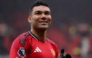 Thừa nhận sai lầm, Rooney giục MU giữ Casemiro