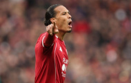 Van Dijk thắp lửa Anfield, quyết cùng Liverpool ngược dòng