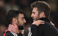 Bruno Fernandes và Carrick đối mặt án phạt từ FA