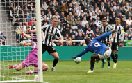 Sunderland ngược dòng đánh bại Newcastle ở phút cuối