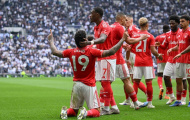 Thua đậm Nottingham 0-3, Tottenham đối diện nguy cơ xuống hạng