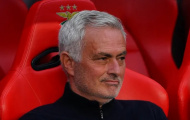 Chuyên gia giục Newcastle bỏ Howe, mời Mourinho