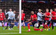 Calvert-Lewin cùng Solanke lỡ cơ hội thay thế Harry Kane