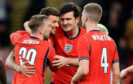 Ben White đem đến sự trở lại đầy chia rẽ tại Wembley