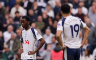 Thống kê chỉ ra khe cửa hẹp để Tottenham thoát rớt hạng