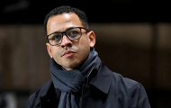 Fan Chelsea cầu xin Rosenior 'buông' trận gặp Man City vì 'đại cục'