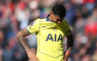 Ben Foster chỉ trích Romero bật khóc khi Spurs lâm nguy
