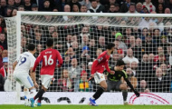 5 lý do khiến MU gục ngã trước Leeds: Thẻ đỏ nghiệt ngã; Lỗ hổng hàng thủ
