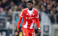 Mạo hiểm với Alphonso Davies là canh bạc xứng đáng của Man Utd