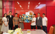 Công an Hà Nội trói chân 5 ngôi sao bằng bản hợp đồng dài hạn