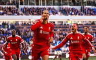 Van Dijk rực sáng phút cuối, Liverpool thắng nghẹt thở Everton
