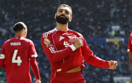 Salah sánh vai Ian Rush sau bàn thắng vào lưới Everton
