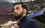 HLV Arbeloa bênh vực dàn sao Real Madrid trước bão dư luận
