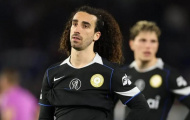 Giới chủ và Rosenior đang đẩy Chelsea vào ngõ cụt