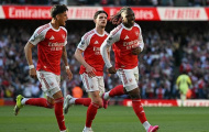 Thắng nhọc Newcastle, Arsenal đòi lại ngôi đầu từ Man City