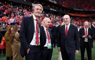 Romano tiết lộ hai lý do khiến Man Utd hoãn mua sắm