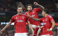 Chris Wood giúp Forest nắm lợi thế trước Aston Villa
